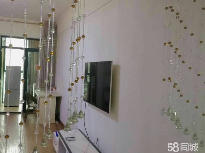 可短租!!!凯旋广场旁三川盛唐 精致温馨一室 家具家电齐全 图3